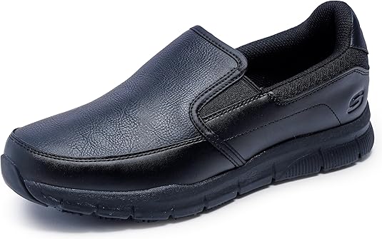 zapato antideslizante Skechers Work Nampa Groton para hostelería y cocina profesional